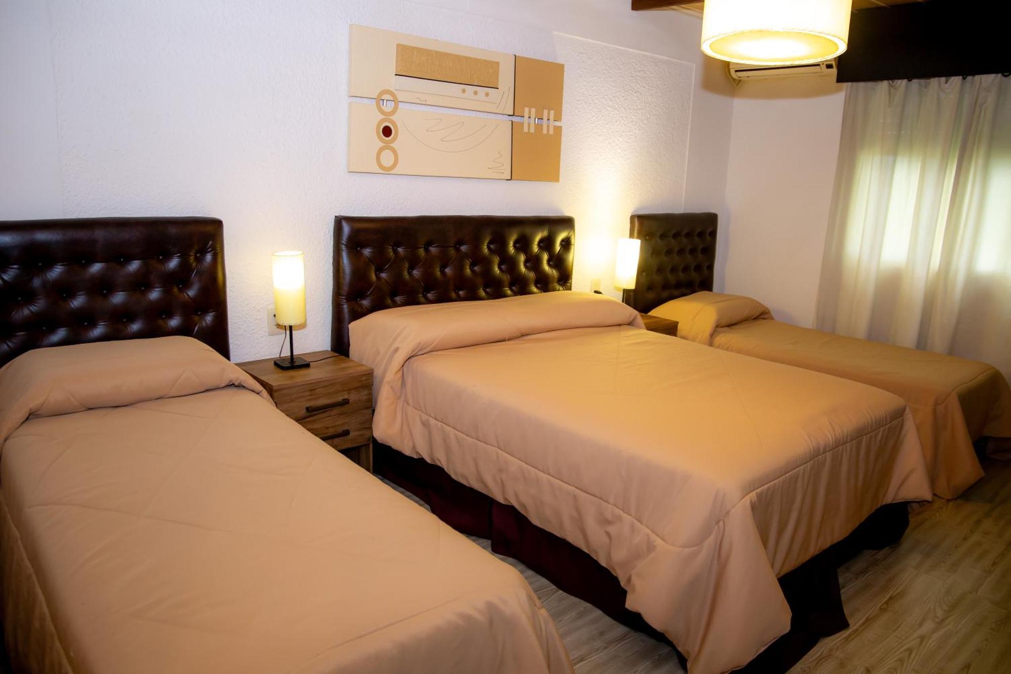 Hotel Internacional Chuy Extérieur photo