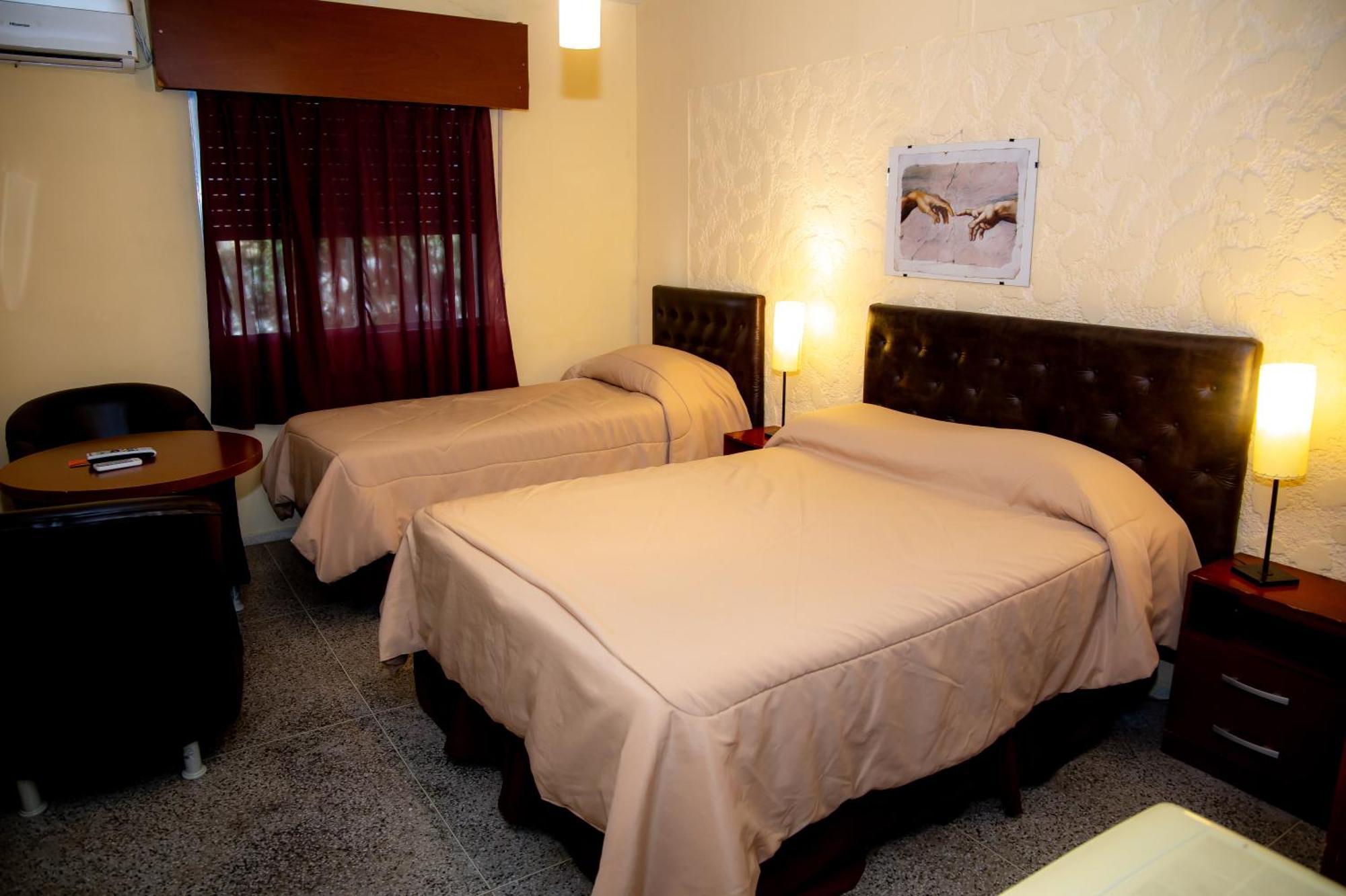 Hotel Internacional Chuy Extérieur photo