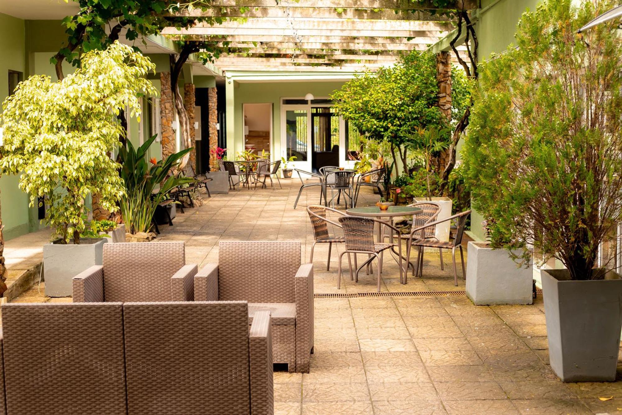 Hotel Internacional Chuy Extérieur photo