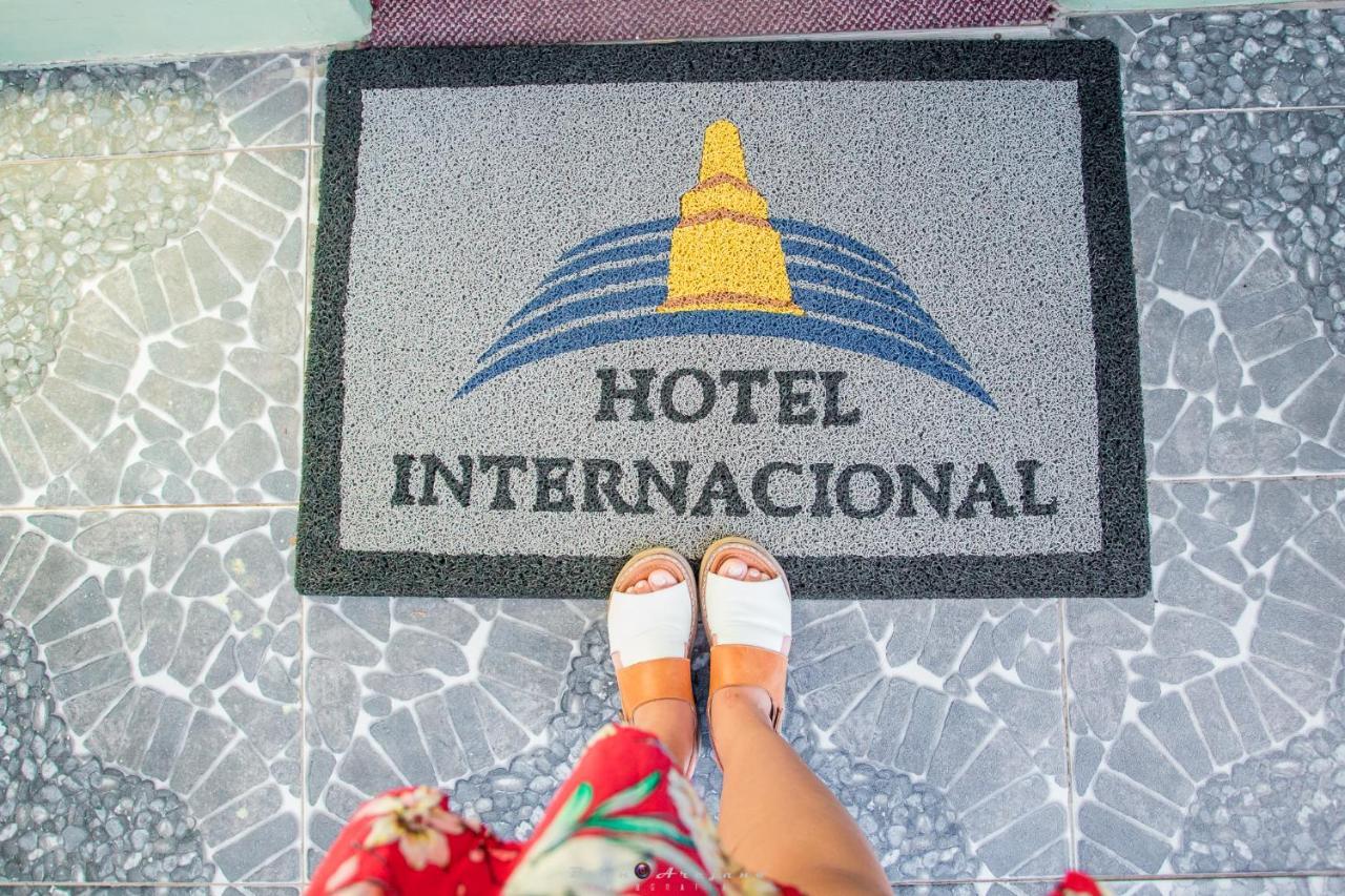 Hotel Internacional Chuy Extérieur photo